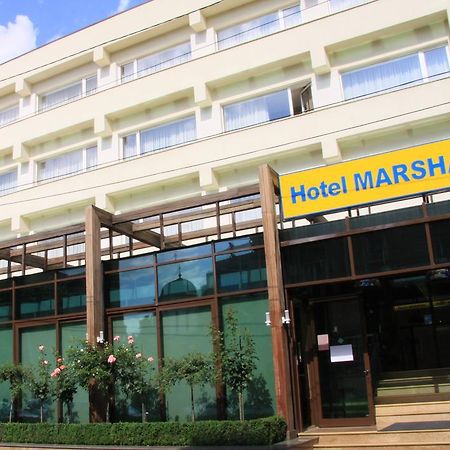 Marshal Hotel Букурещ Екстериор снимка